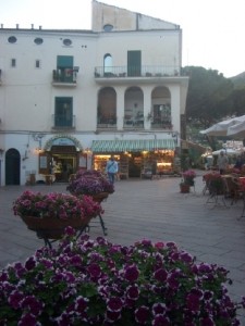 ravellosquare