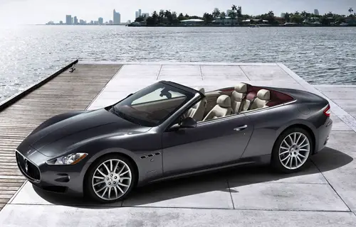 Maserati+granturismo+convertible+2011