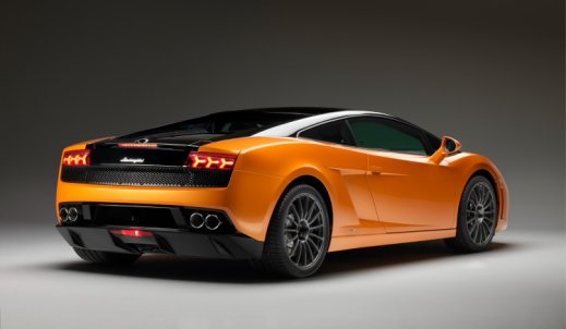 Lamborghini has applied the Bicolore treatment to the LP 5502 for US 