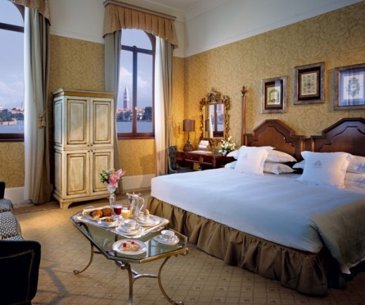 San Clemente Palace room San Clemente Palace room