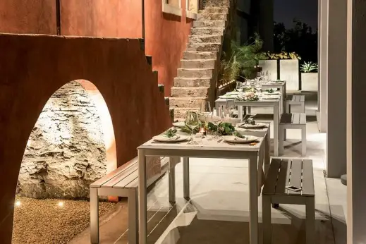 Villa Il Siciliano dining