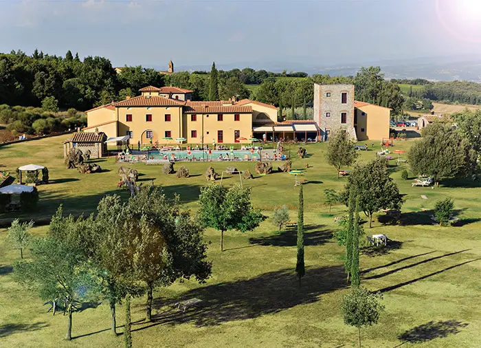 Terre Rosse Hotel in parque piscina San Gimignano