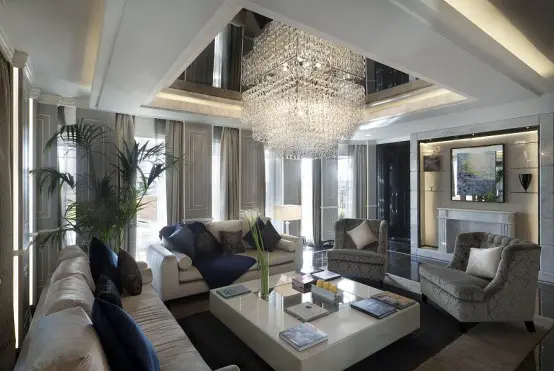 Regina Baglioni Roman penthouse living room