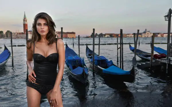 Intimissimi Presents Facets of Venice 