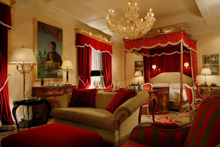 Villa La Cupola Westin Excelsior Rome bedroom