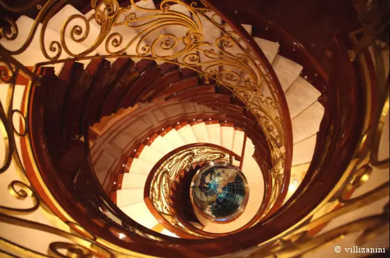 yacht circular wrought iron banister Villi Zanini