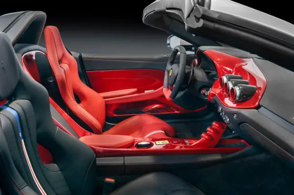 Ferrari F60 America interior