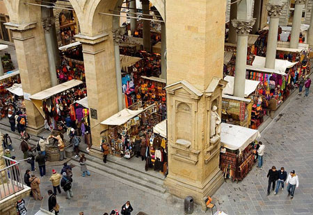 San Lorenzo market