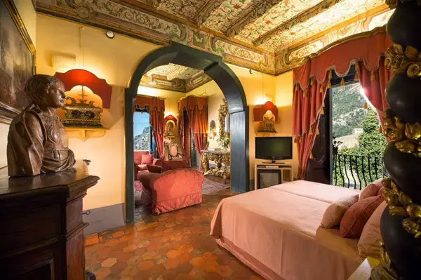 Villa Dorata Amalfi Coast Italy bedroom