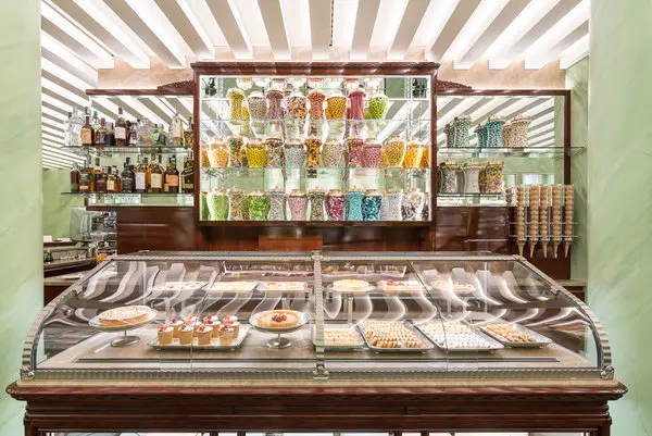 Prada Pasticceria Marchesi Milan 3