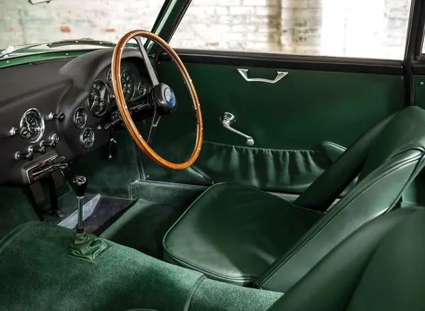 Aston Martin DB4GT Zagato inside
