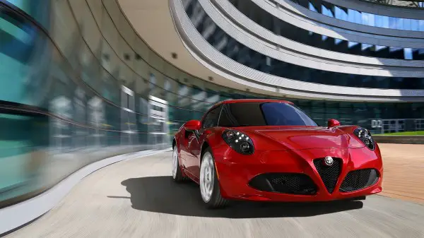2015-Alfa-Romeo-4C
