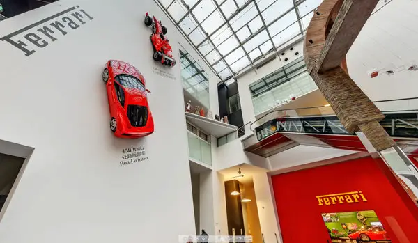 rsz_2-ferrari-piazzaitaliana