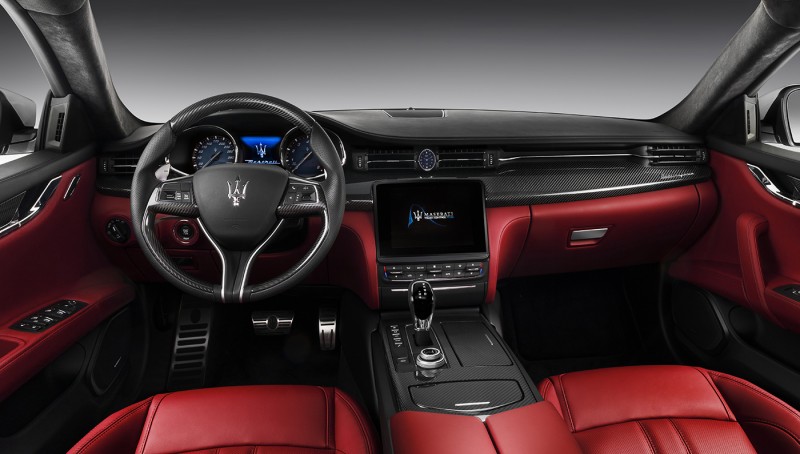 2017-Maserati-Quattroporte gransport dash