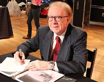 Richard Rask Montegrappa Celebrates The Century Of The Brain • Italia Living